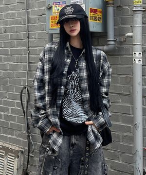 노마드 오버핏 체크 셔츠 블랙