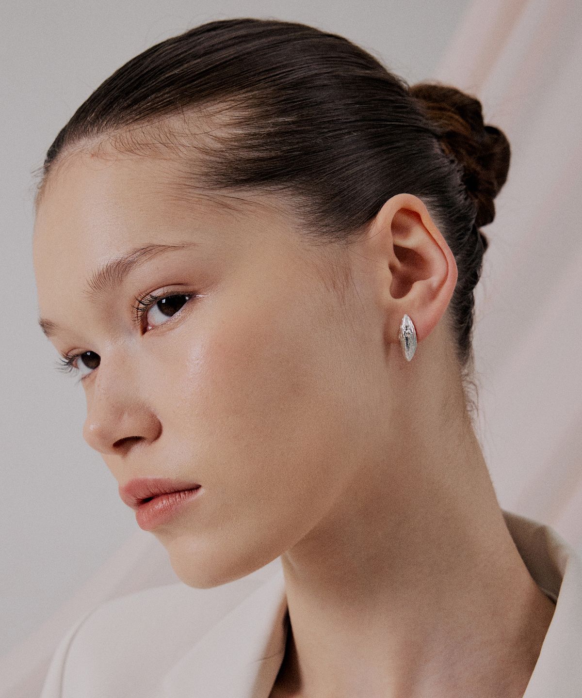 뷰린(BURIN) 유영 Flow Earrings