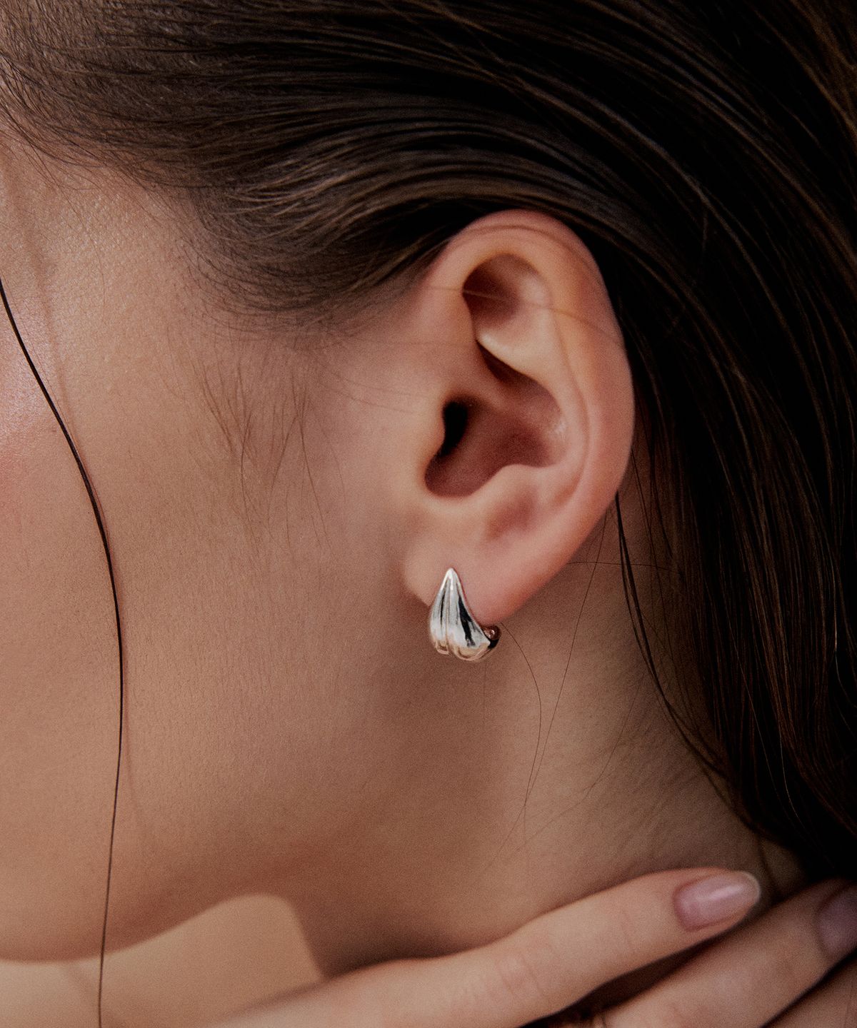 뷰린(BURIN) 유영 Float torso Earrings