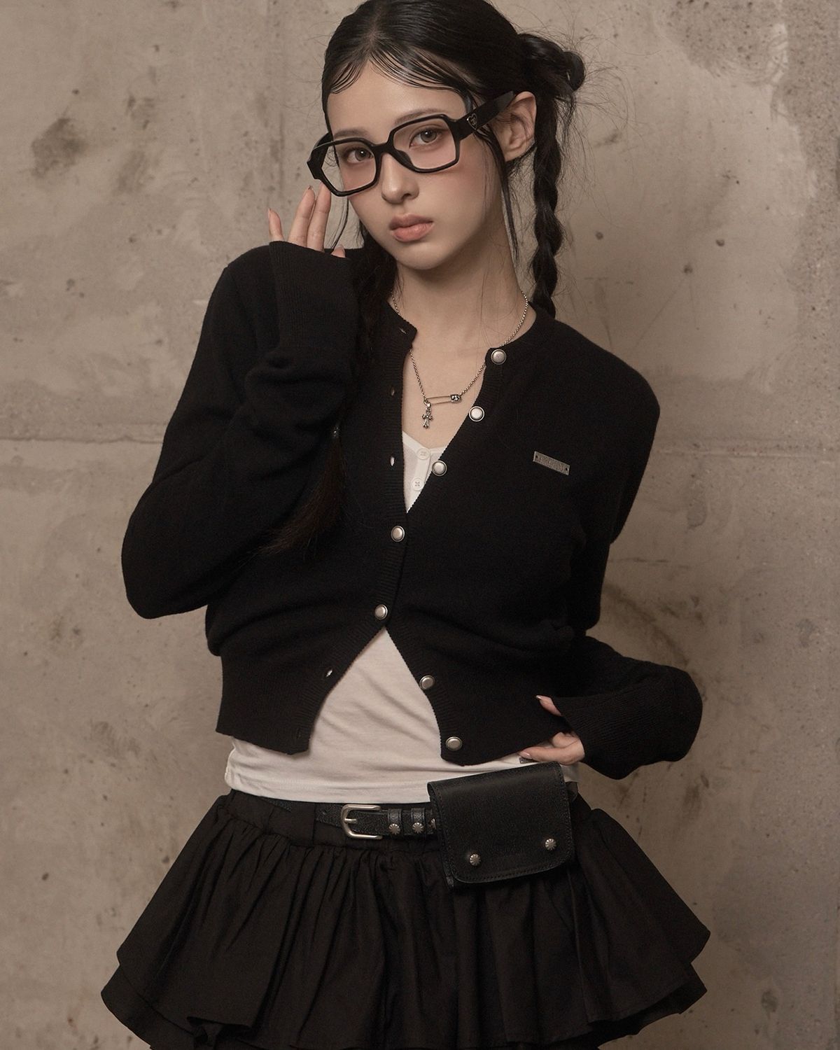 카키포인트(KHAKIPOINT) Signature Knit Cardigan (black)