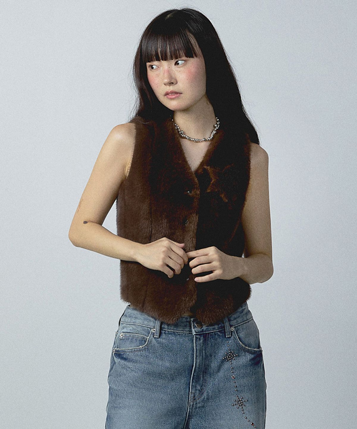유희(YOUHEE) STAR FUR VEST BROWN
