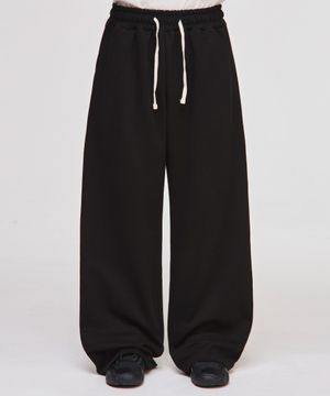 스트레이트 트레이닝 팬츠[블랙]