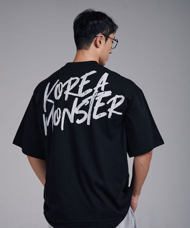 KM06 KOREAMONSTER 오버핏 반팔티 블랙