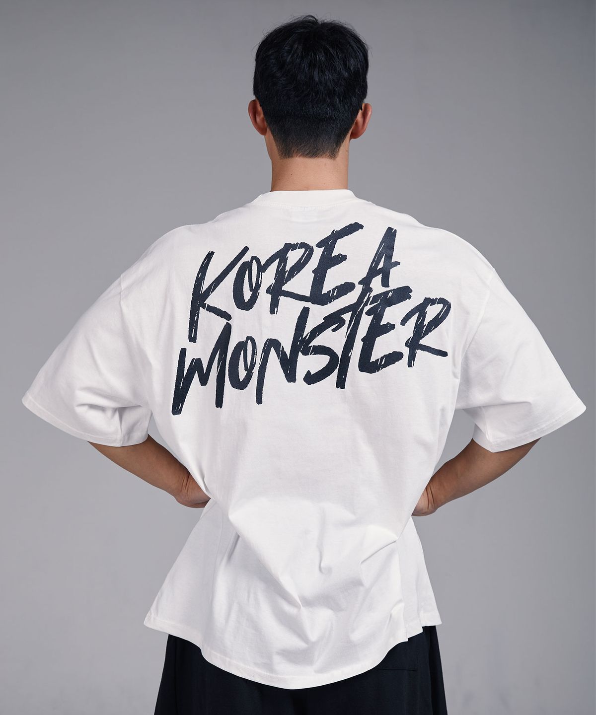 코리아몬스터(KOREAMONSTER) KM06 KOREAMONSTER 오버핏 반팔티 화이트