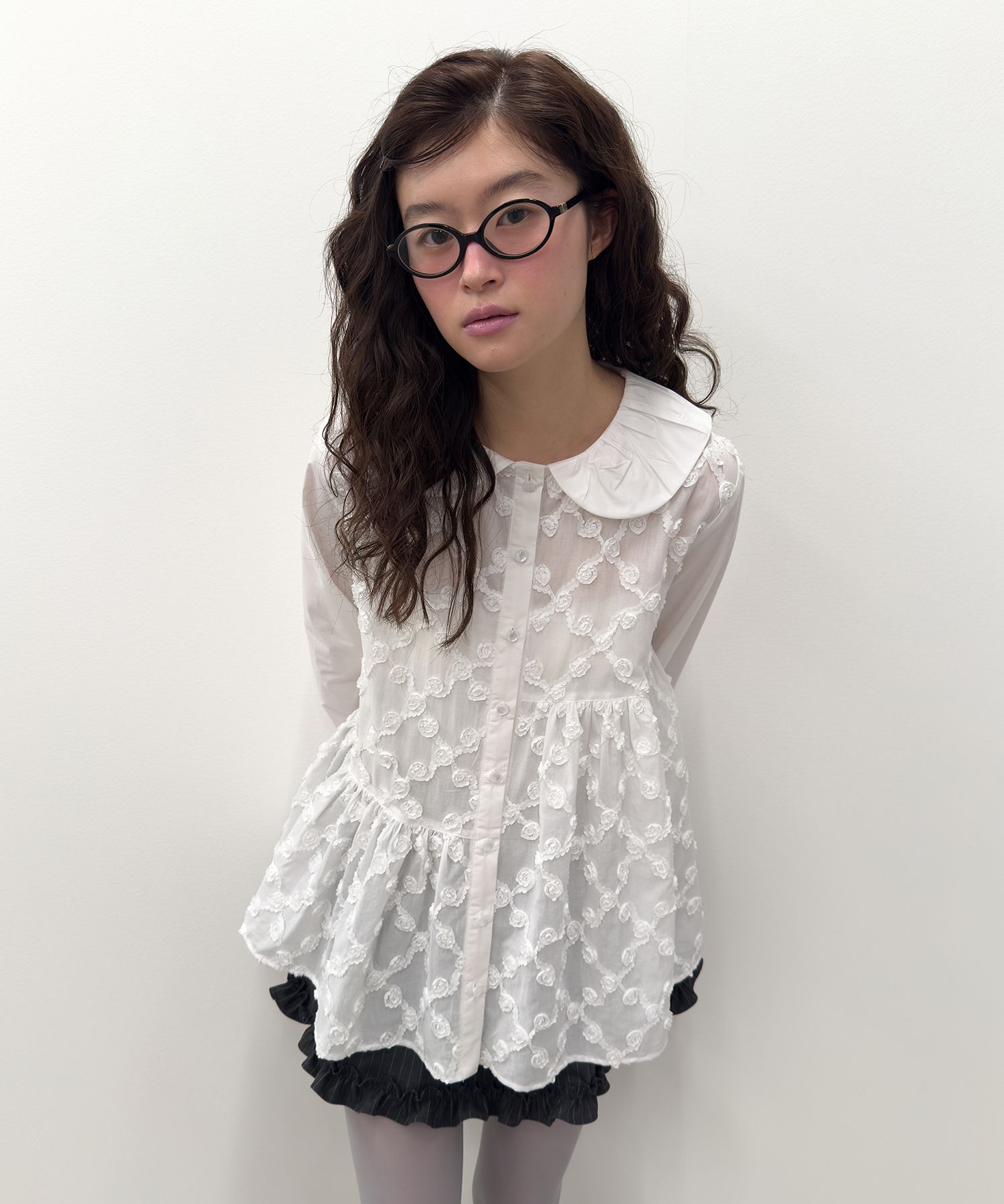 MUSINSA | TYPESERVICE Frilly Button Top [White]