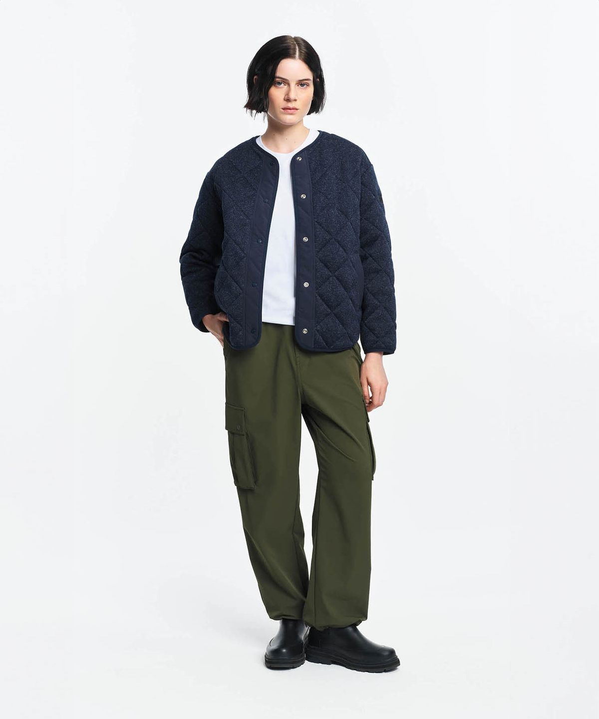 에이글(Aigle) 여성 워터프루프 카고 팬츠 AAW25WBOT009AVO