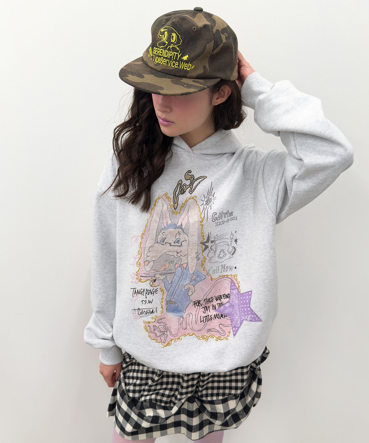 타입서비스(TYPESERVICE) Star Patched Rabbit Hoodie [Gray]