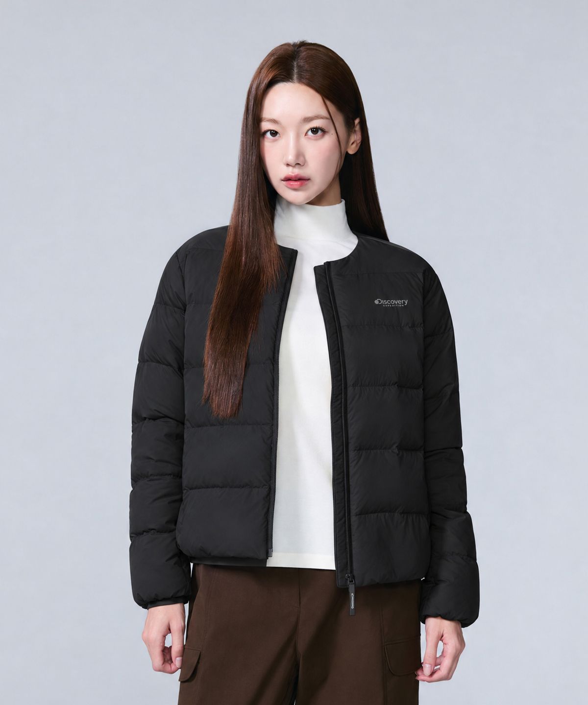 디스커버리 익스페디션(DISCOVERY EXPEDITION) 여성 픽토르U 구스다운 경량패딩 (BLACK)