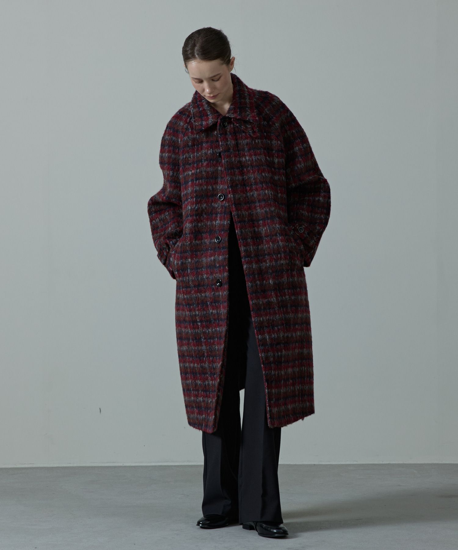 MUSINSA | AHRE Dros Wool Check Belted Balmacaan Coat_RED