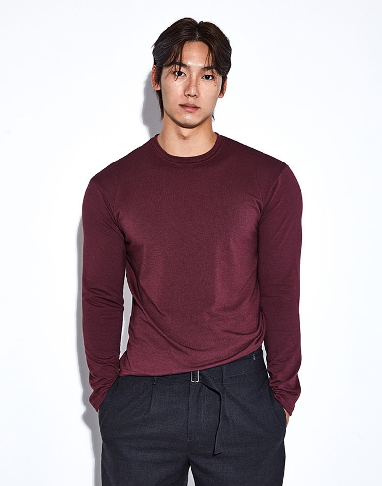 크롭 코튼모달 머슬핏 긴팔티 (와인)