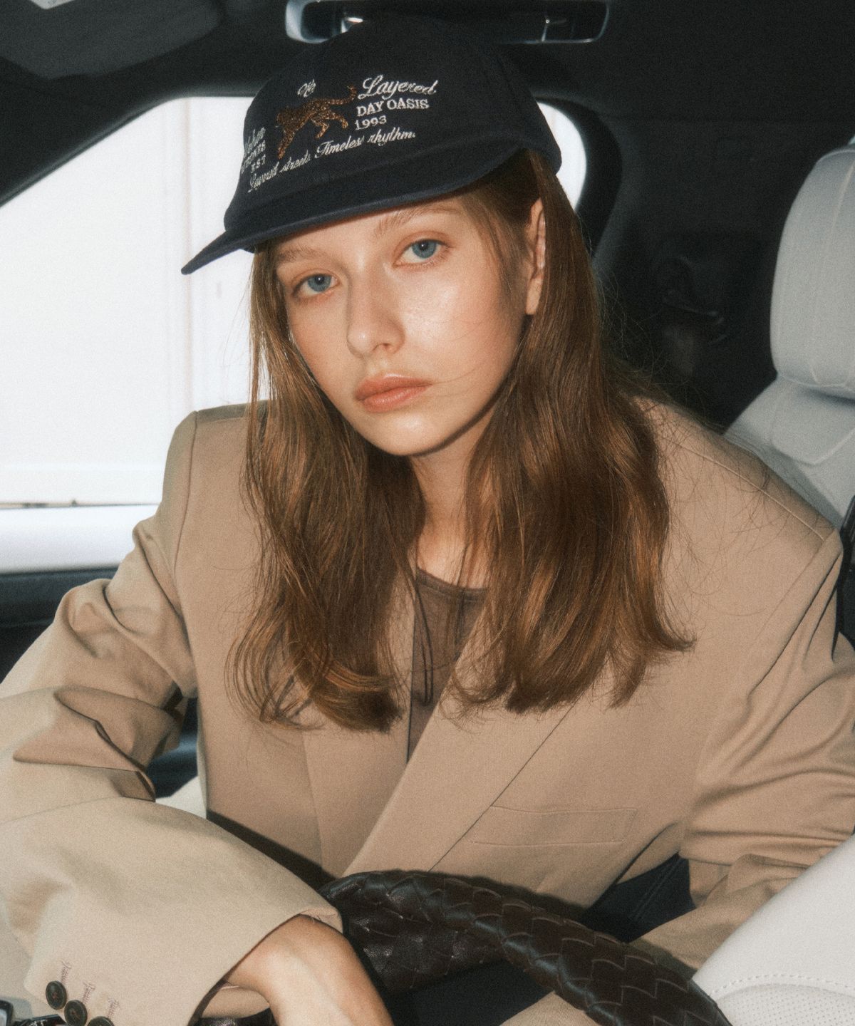 웬즈데이오아시스 포 우먼(WEDNESDAYOASISFORWOMEN) 레이어드 위드 레오파드 볼캡_NAVY(W25-ACC06)