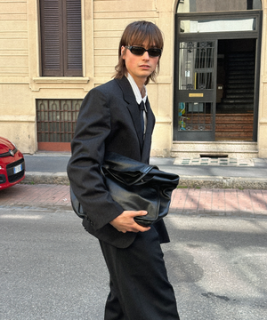 엘 클래식 테일러드 울 스트라이프 블레이저 차콜