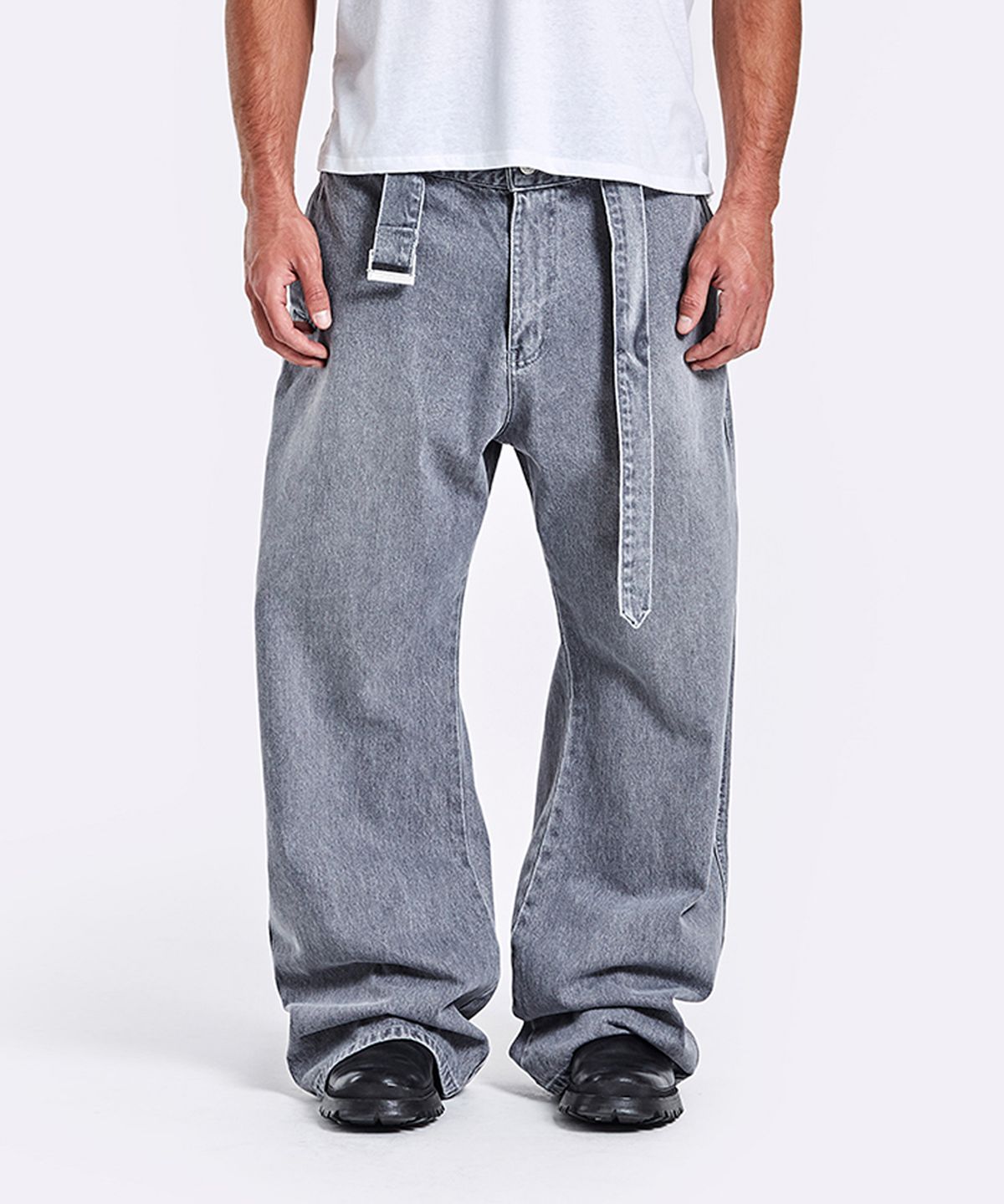 51퍼센트(51PERCENT) Belted Denim Pants - Grey