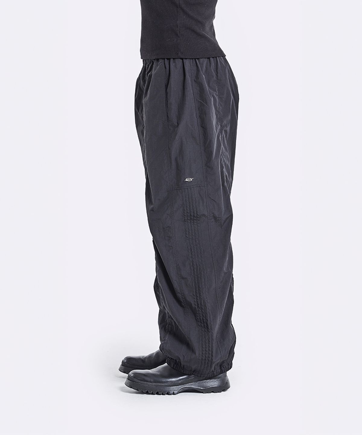 51퍼센트(51PERCENT) Track Pants - Black