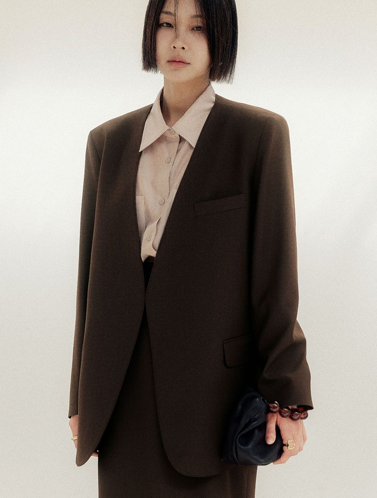 메무아(MEMUA) 미니멀 노카라 자켓