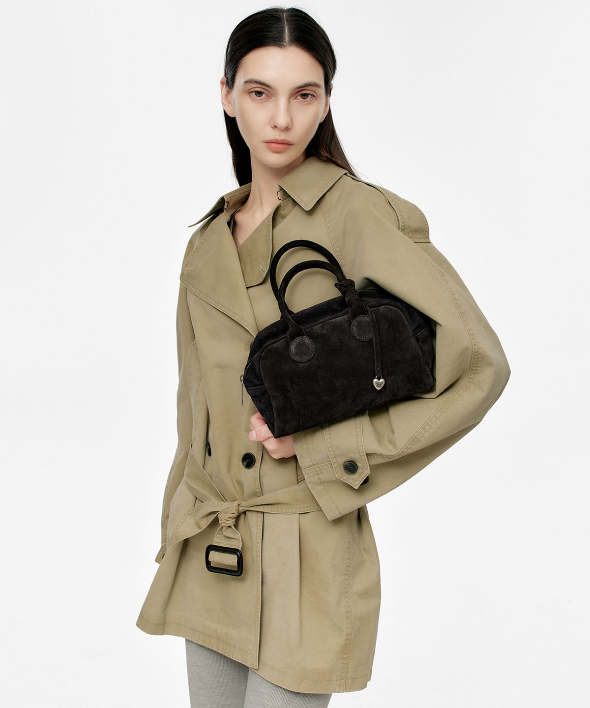 마지셔우드(MARGESHERWOOD) SOFT BOWLING_black suede