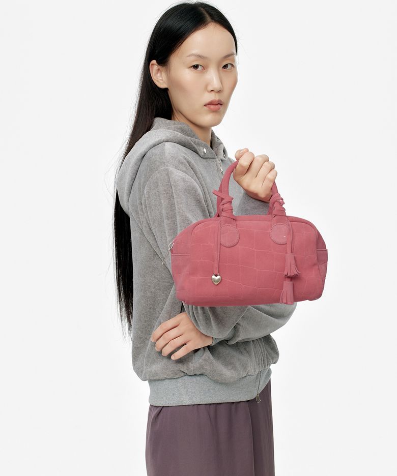 SOFT BOWLING_pink croc-effect suede