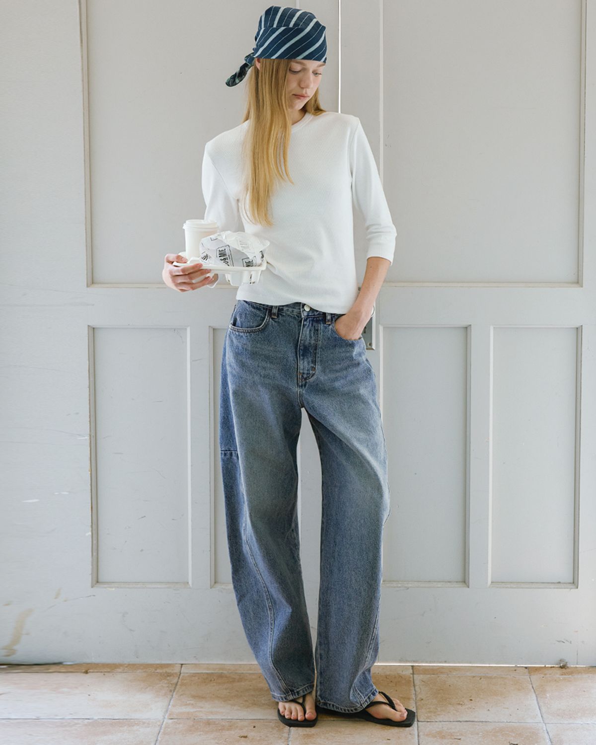 블루브릭(BLUEBRICK) Round tomboy denim (middle blue)