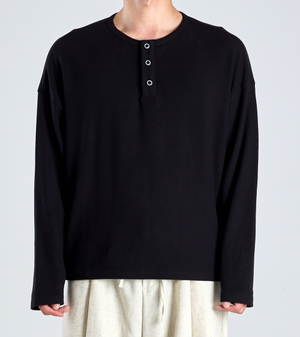 EcoCosy 헨리넥 니트 티셔츠 (블랙)