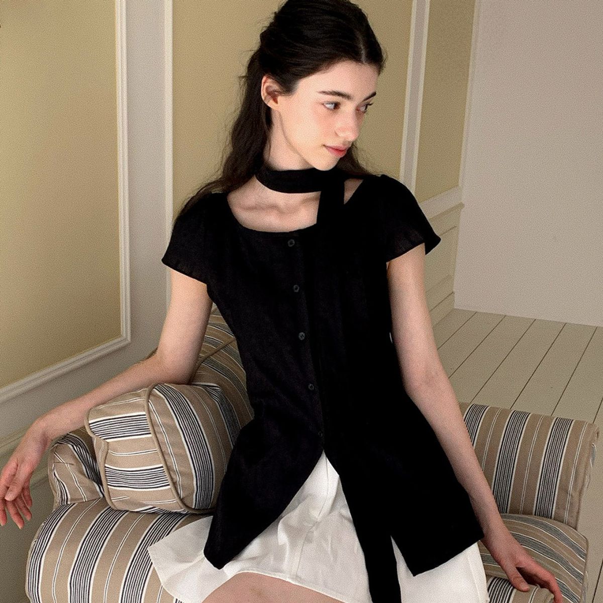 리리수(LILISU) Cathy Blouse / Black