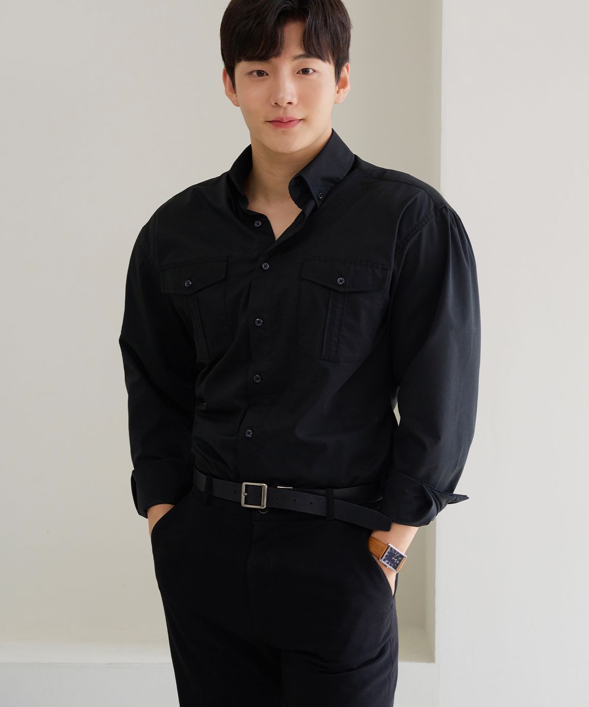 핵쿨남(HECKCOOLNAM) 블랙라벨(Black Label) 하이엔드 클래식 레터링 머슬핏 정장 셔츠