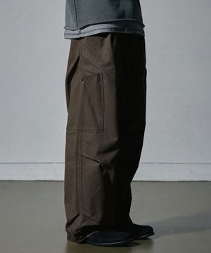 커브드 필드 포켓 팬츠 [카키브라운]