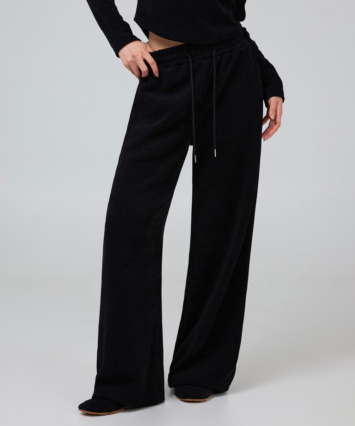 포르테나(PORTERNA) CORDUROY SWEAT PANTS-BLACK