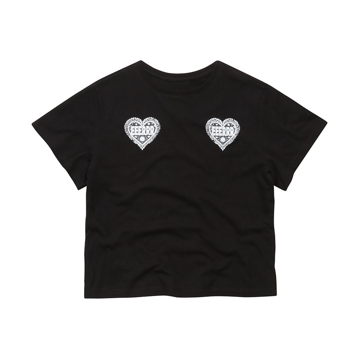 이이이알알알(EEERRR) Heart Lace Artwork Semi-crop T-shirt Black