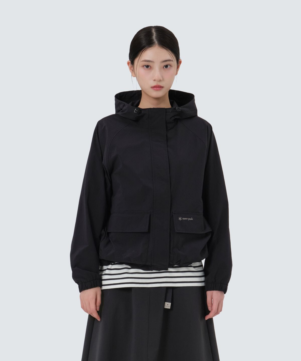 스노우피크 어패럴(SNOWPEAK APPAREL) 루트 여성 바람막이 (S25FWRWB69) Black