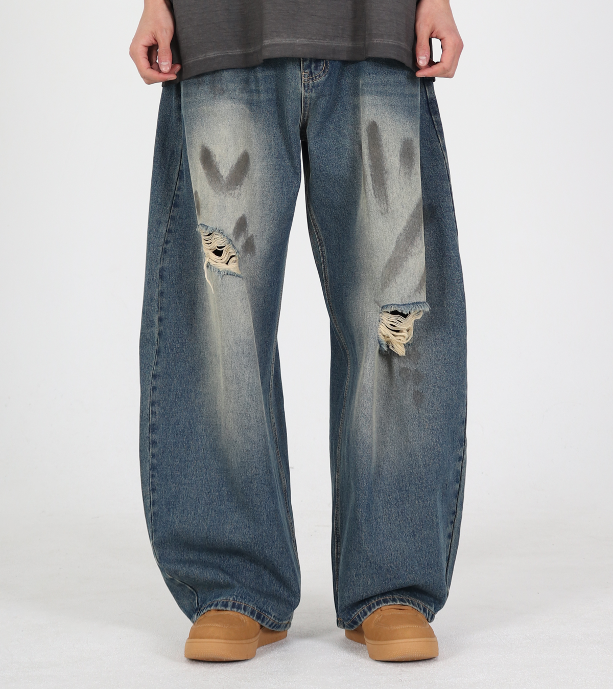 Shop Pants at MUSINSA