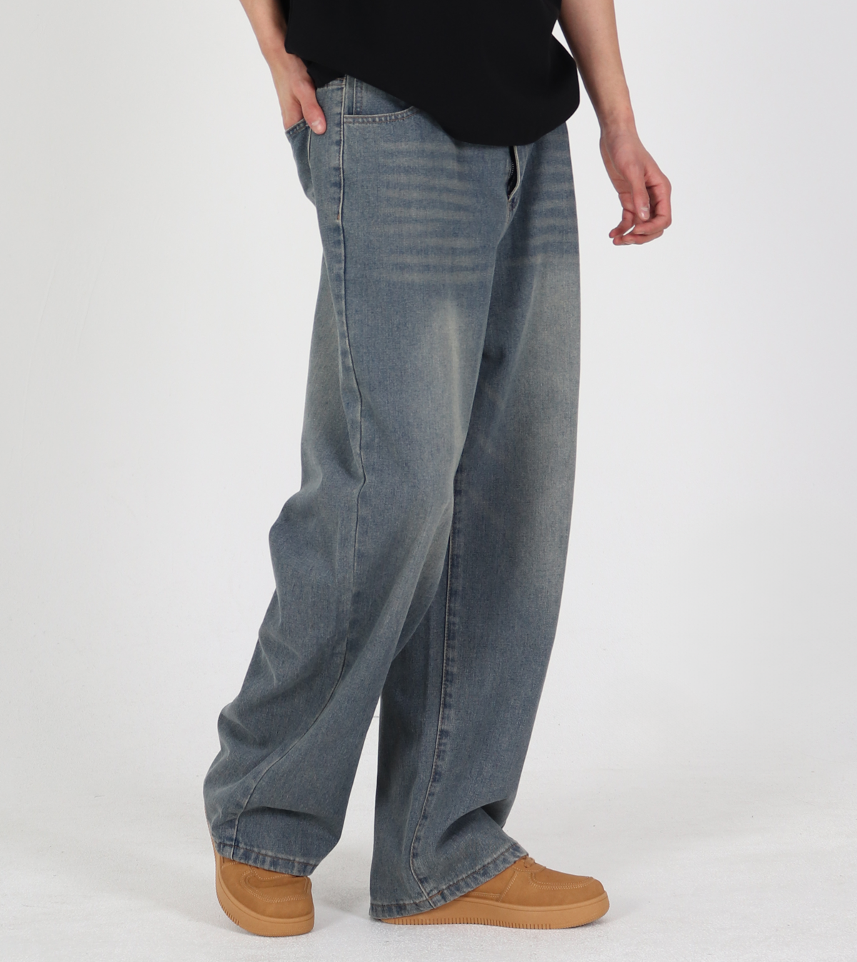 ★MUSINSA STANDARD★ One Tuck Loose Tapered Denim Pants Low MUSINSA | MUSINSA STANDARD one-tuck loose tapered denim