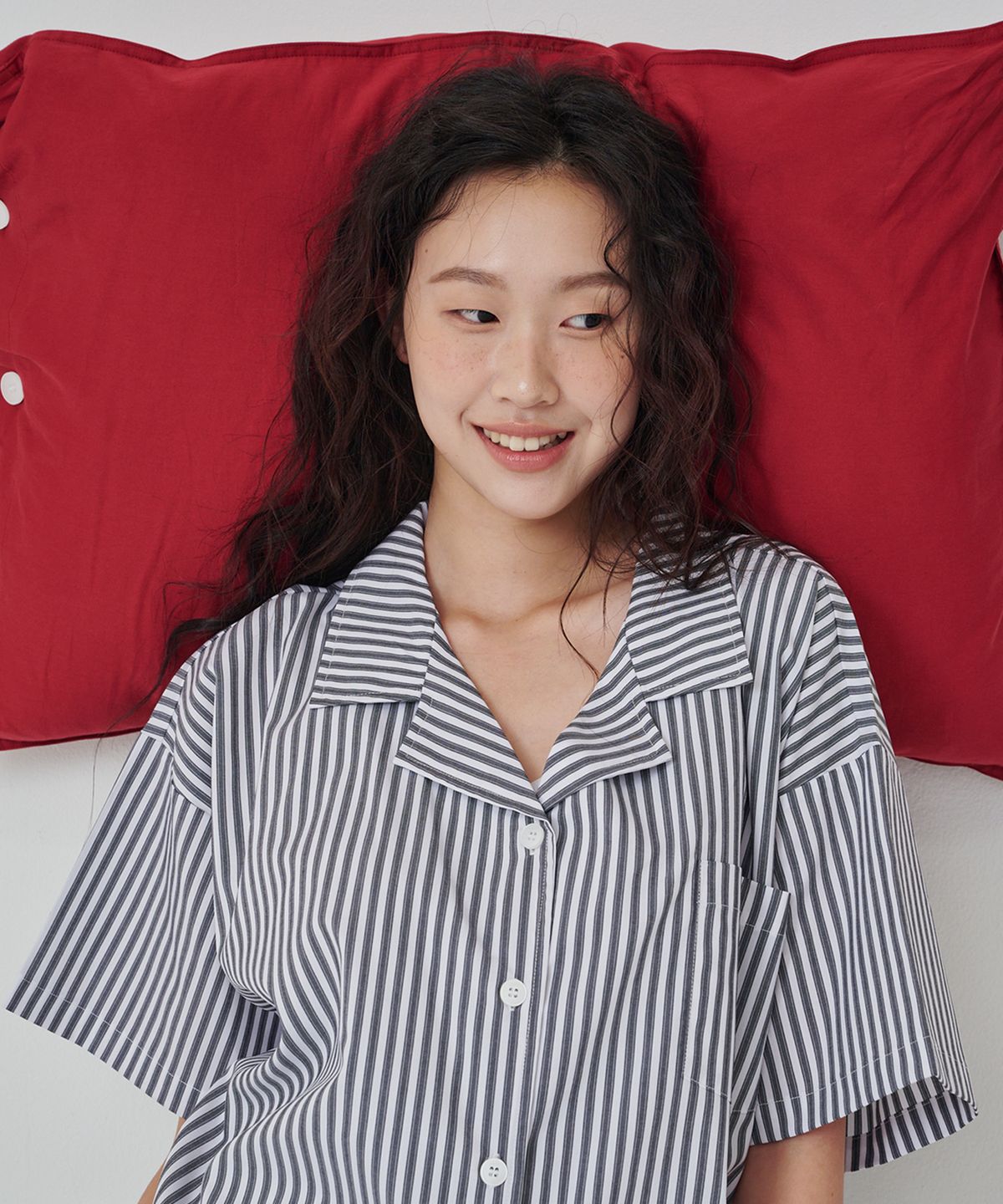 오끼뜨(OGGITT) (uni)레지던스 솔티 스트라이프 파자마 블랙