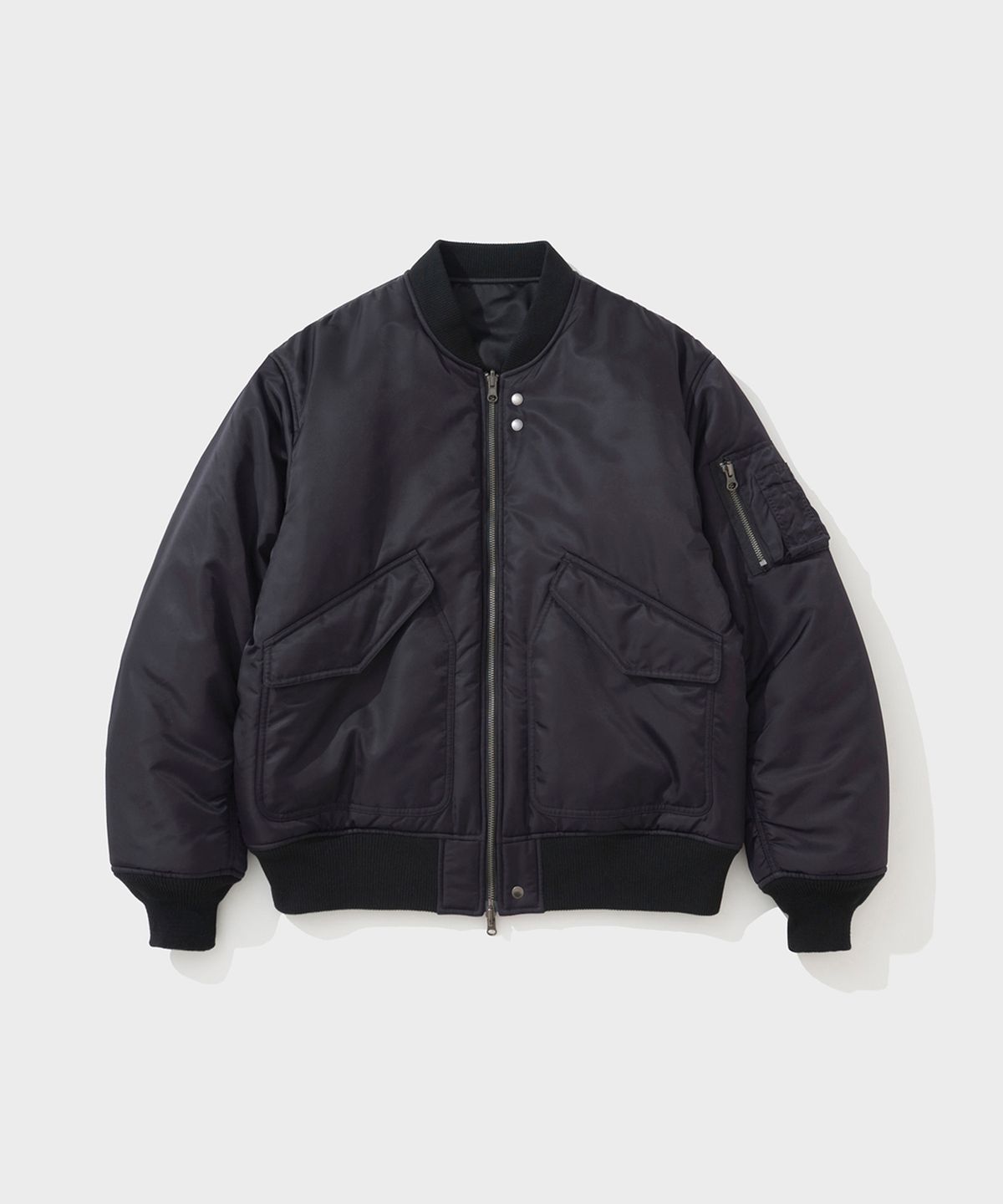 셔터(SHIRTER) NYLON REVERSIBLE BOMBER JUMPER (PURPLE BLACK)