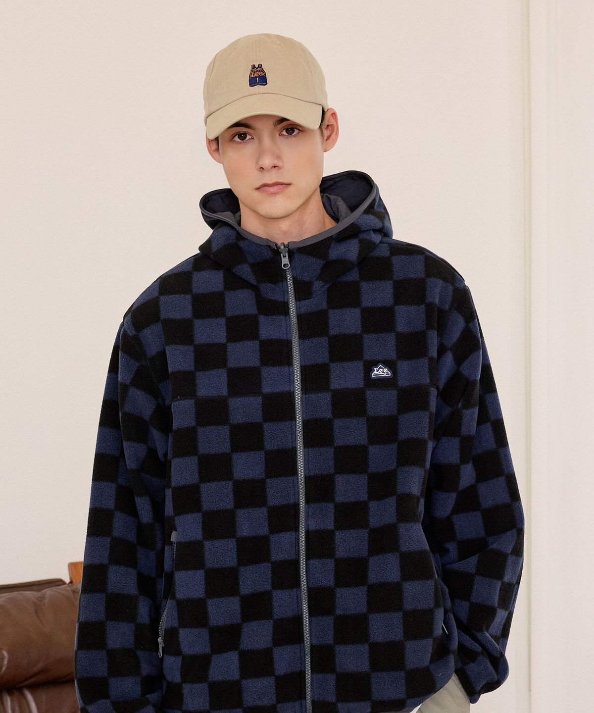 리(LEE) 오버롤 자수 볼캡 베이지