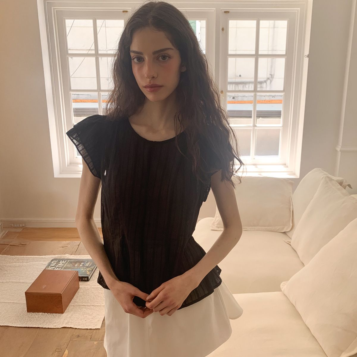 리리수(LILISU) Ava Blouse / Black