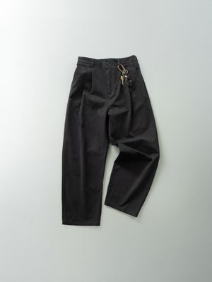 시티 워커 핀턱 트라우저 (블랙)