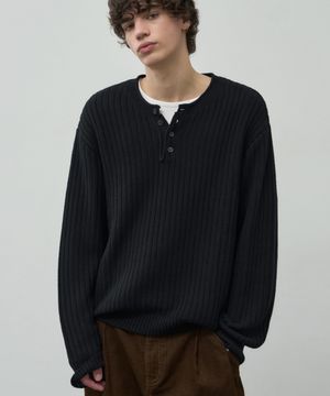 스트라이프 코튼 크롭 헨리넥 니트 [블랙]