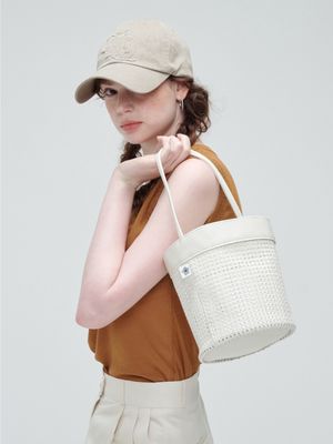 라타네 바스킷 백 _ 아이보리