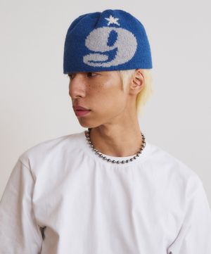 9 Star Alpaca Beanie