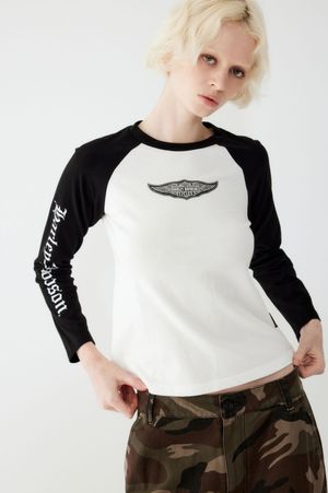 [Women] 실버윙 라글란 롱슬리브 티셔츠 오프화이트_HH25311302