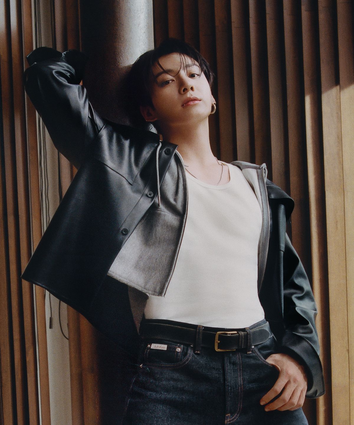 캘빈클라인 진(CALVIN KLEIN JEANS) 프리미엄 테리 아카이브 후드 집업 4RD232G P7E