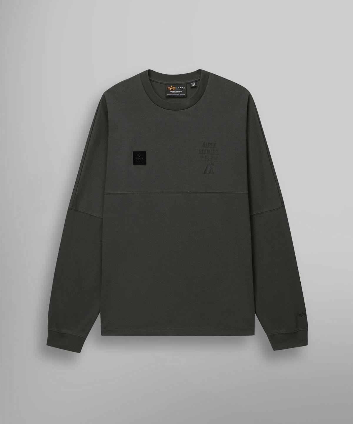 알파 인더스트리(ALPHA INDUSTRIES) UNFRM 롱슬리브 그래픽 티 그레이