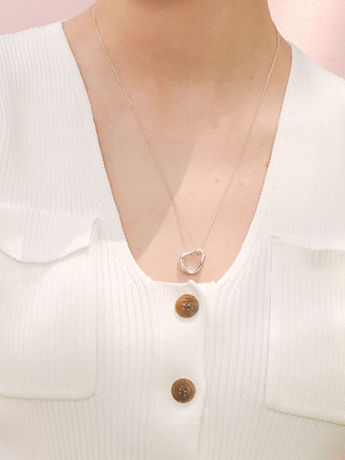 조에나(ZOENA) pin necklace