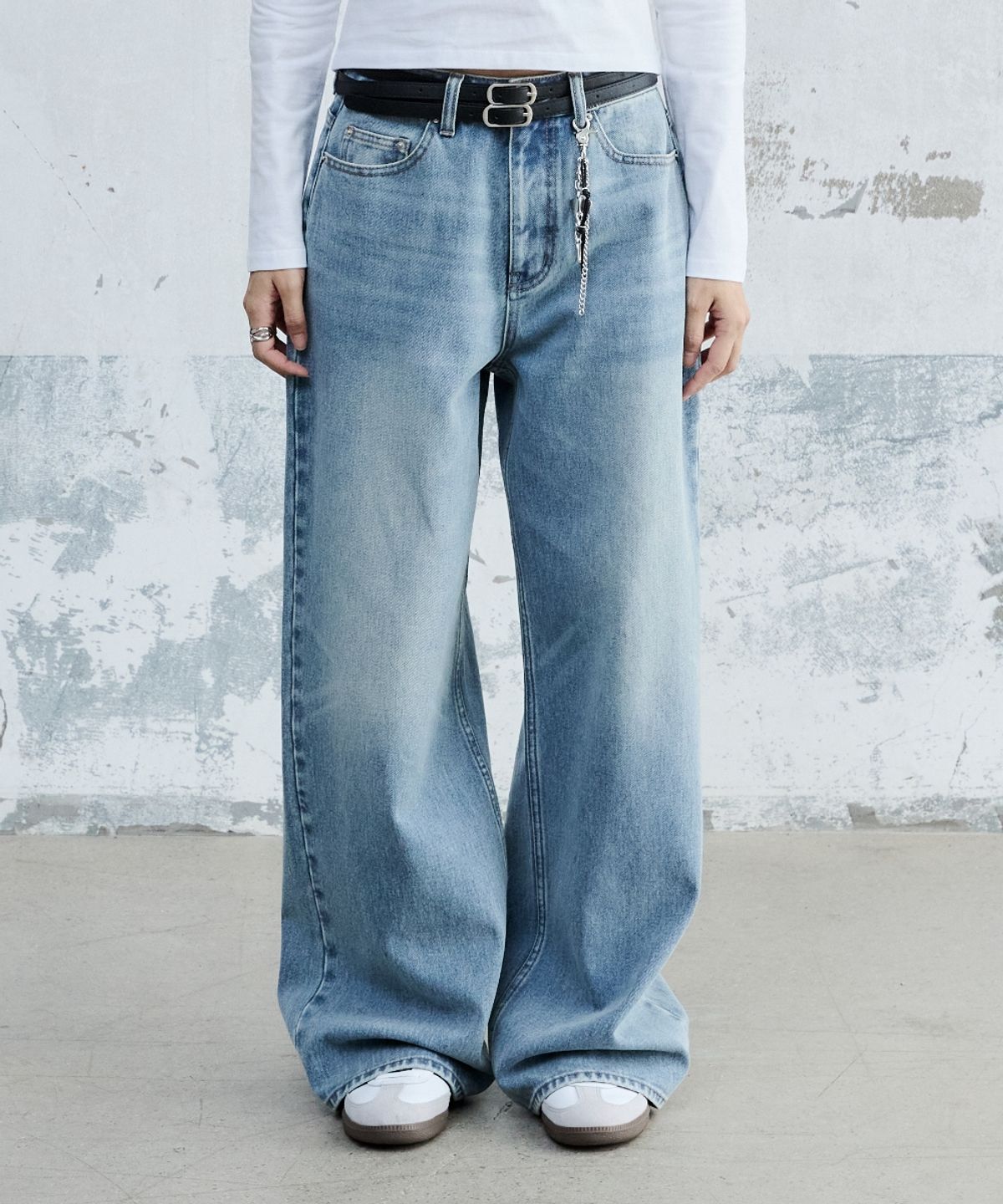 메종미네드(MAISON MINED) (W) WASHED DENIM PANTS MID BLUE