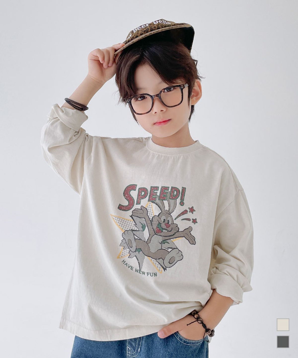 베리클로젯(BERRYCLOSET) 스피드 래빗 티셔츠