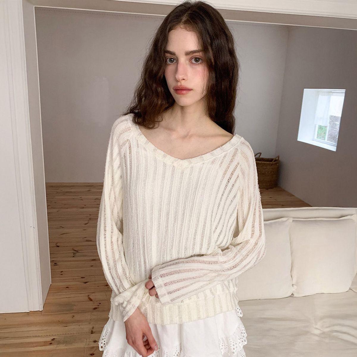 리리수(LILISU) Vera Knit Tshirts / White