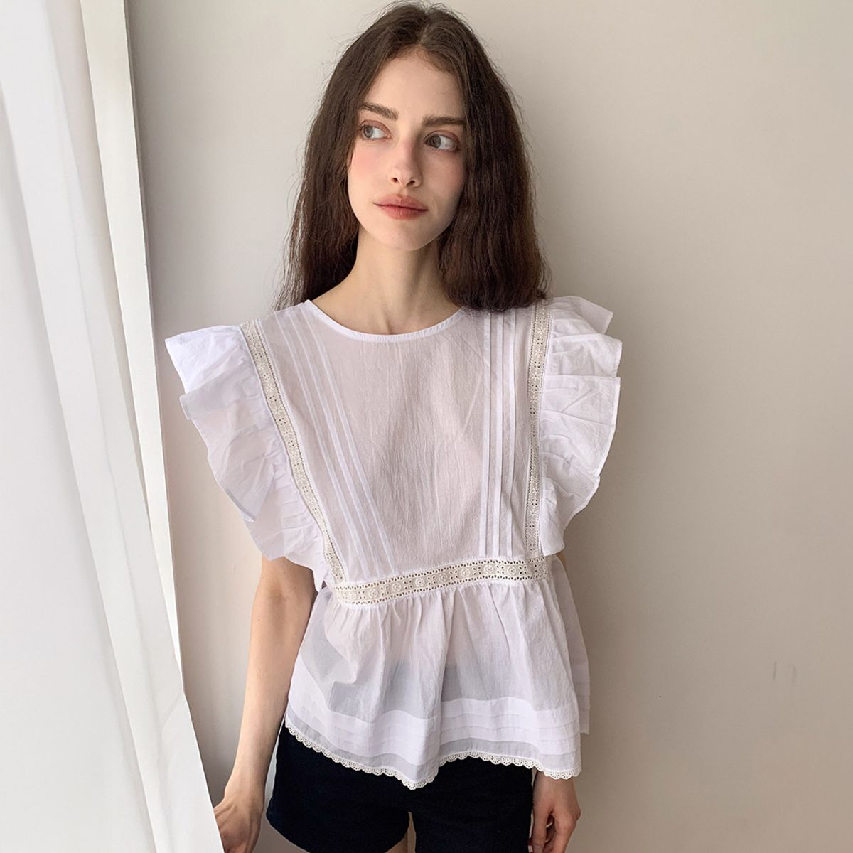 리리수(LILISU) Rose Blouse / White