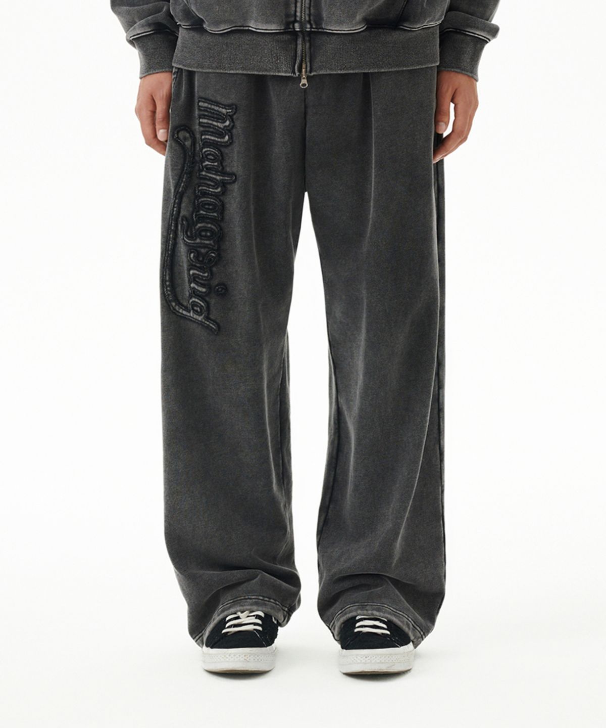마하그리드(MAHAGRID) WASHED CUT OFF APPLIQUE SWEAT PANT BLACK(MG2FFMPA06A)