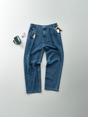 루즈 핏 핀턱 데님 팬츠 (딥 인디고)