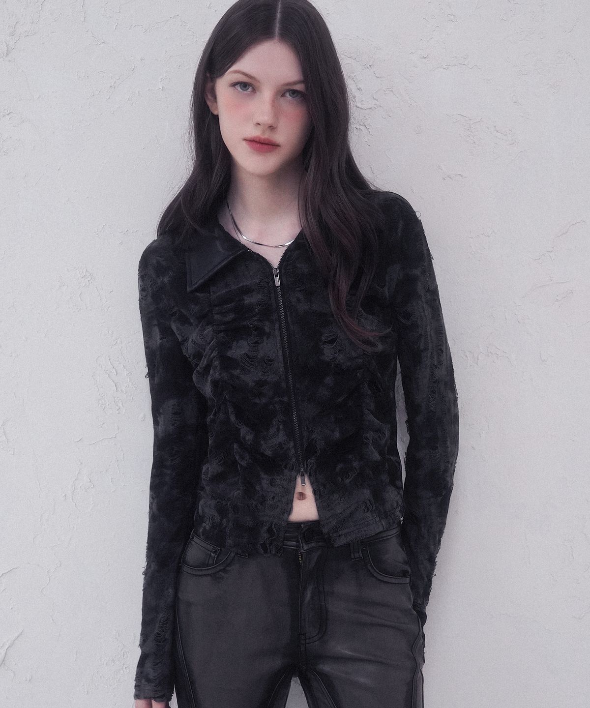 어반드레스(AVANDRESS) Dark Cloud Zip-up BLACK